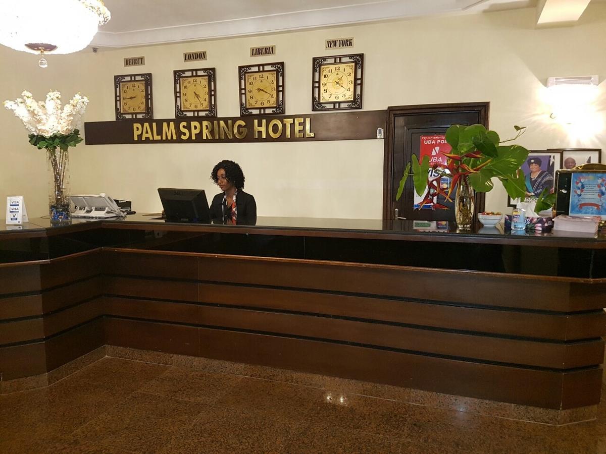 Palm Spring Resort مونروفيا المظهر الخارجي الصورة